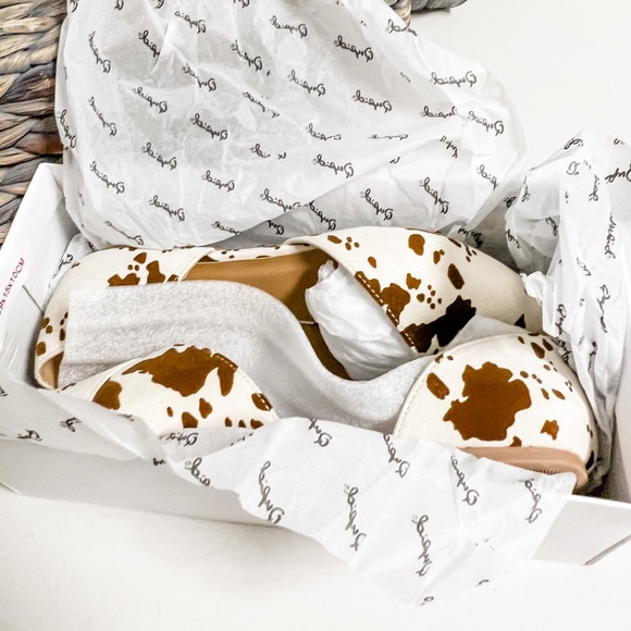 Qupid Brown Cow Print D’Orsay Flats Size 8 - Picture 8 of 9